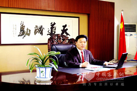 江蘇友誼汽車有限公司董事長(zhǎng)張永華