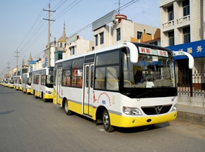 10天銷(xiāo)量逾300  少林客車(chē)喜迎2009開(kāi)門(mén)紅