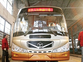 2009武漢版新公交將亮相第七屆北京國(guó)際客車(chē)展