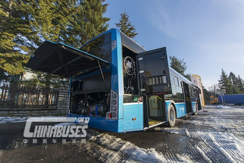 波蘭客車制造商Solbus公交車投運(yùn)華沙 