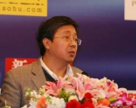 楊建龍：經(jīng)濟調(diào)整09年內(nèi)完成 態(tài)勢2010年上行