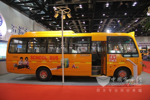 五洲龍客車(chē)WZL6661AT4-X