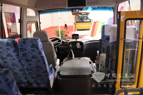 金龍客車(chē)XMQ6660XC