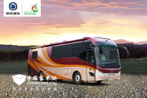 申龍客車(chē)SLK5180房車(chē)