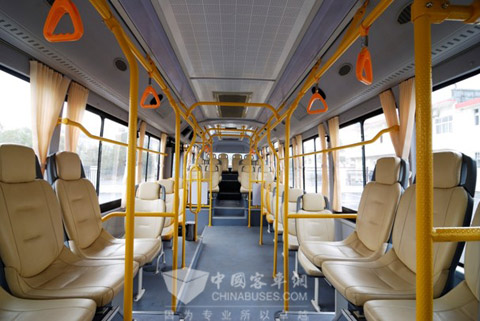 揚(yáng)子江客車(chē)WG6120PHEVAA