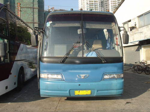 低價出售02年12月原裝進(jìn)口大宇BH117客車,車況特好