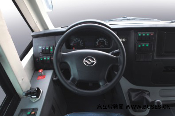 黃海DD6720B01FN公交車(chē)（天然氣國(guó)五15-23座）
