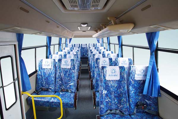 申龍SLK6720UC3GN5公交車（天然氣國(guó)五10-29座）
