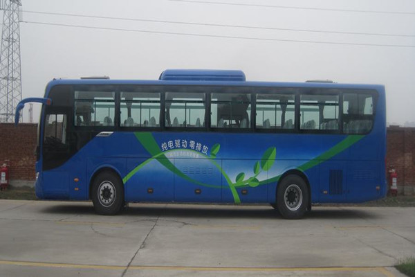 宇通ZK6125BEV3客車（純電動(dòng)25-55座）