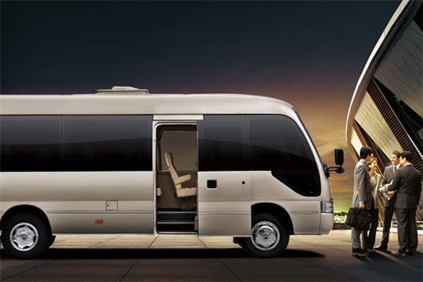 金旅XML6722J25N客車(chē)（天然氣國(guó)五24-28座）