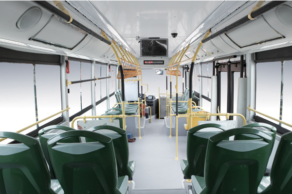 金旅XML6115J15C公交車（柴油國(guó)五22-46座）