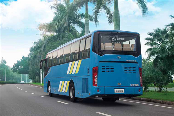 金龍XMQ6112AYD5C1客車（柴油國(guó)五24-52座）