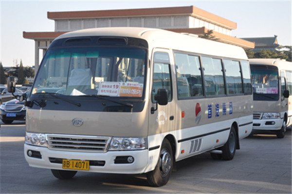 安凱HFF6700KQE4FB客車（汽油國(guó)四10-23座）