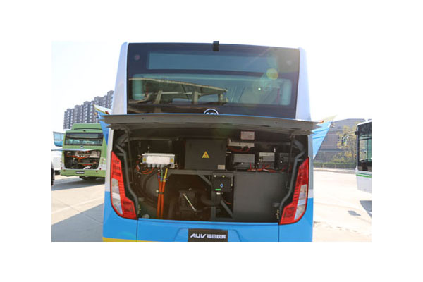 福田歐輝BJ6123PHEVCA-7公交車（柴油/電混合國(guó)五10-46座）