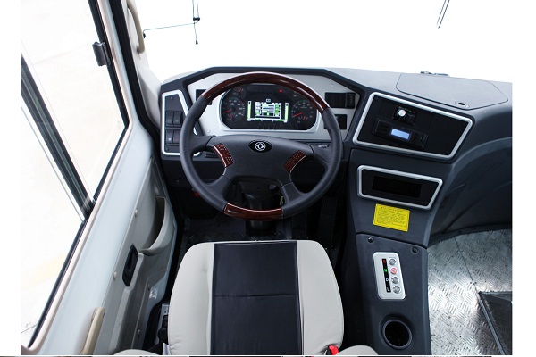 東風(fēng)超龍EQ6670CBEVT公交車（純電動10-21座）
