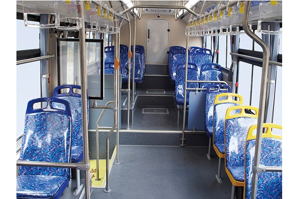 申龍SLK6109ULD5HEVL公交車（柴油/電混動(dòng)國五10-33座）