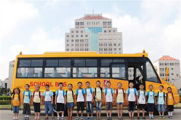 亞星JS6790XCP2中小學(xué)生專(zhuān)用校車(chē)（柴油國(guó)五24-30座）