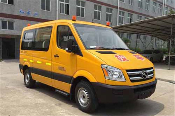 金龍XMQ6533KSD5小學(xué)生專(zhuān)用校車(chē)（柴油國(guó)五10-18座）
