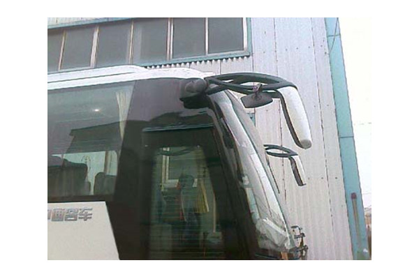 中通LCK6906H5B1客車（柴油國(guó)五10-23座）