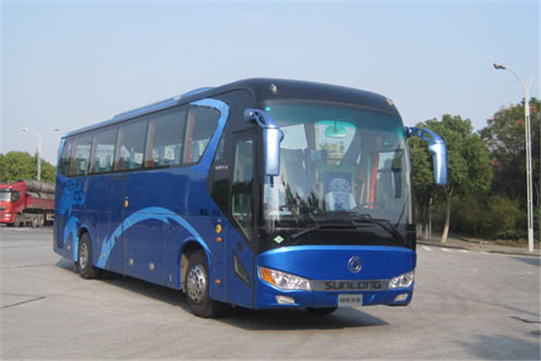 申龍SLK6128L5GN5客車（天然氣國(guó)五24-59座）