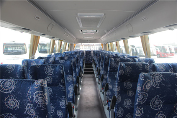 南京金龍NJL6118BEV8客車（純電動(dòng)24-53座）