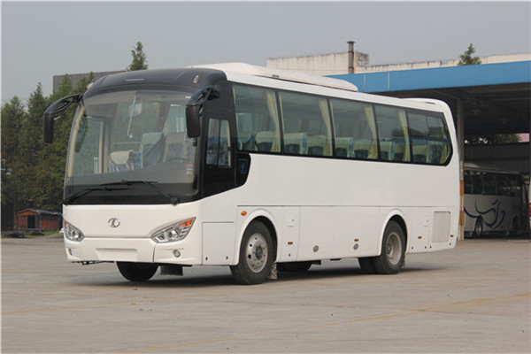 南京金龍NJL6107YA5客車(chē)（柴油國(guó)五24-55座）