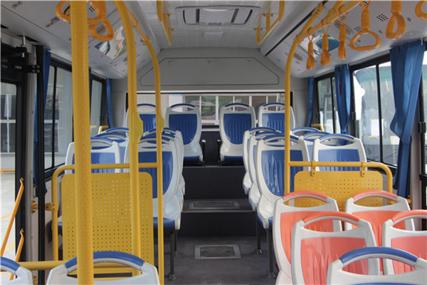 南京金龍NJL6859BEV26公交車(chē)（純電動(dòng)10-28座）