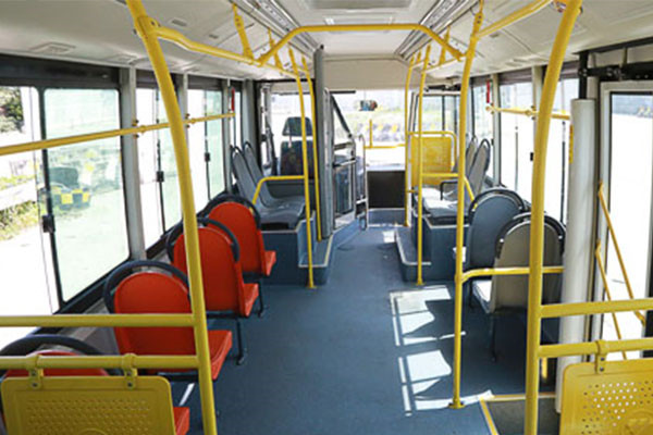 福田歐輝BJ6851EVCA-13公交車(chē)（純電動(dòng)10-31座）