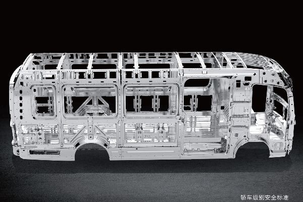 長(zhǎng)江FDC6750TDABEV04客車(chē)（純電動(dòng)10-22座）