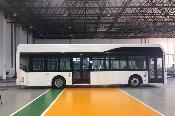 金龍XMQ6127AGFCEV公交車(chē)（燃料電池22-46座）