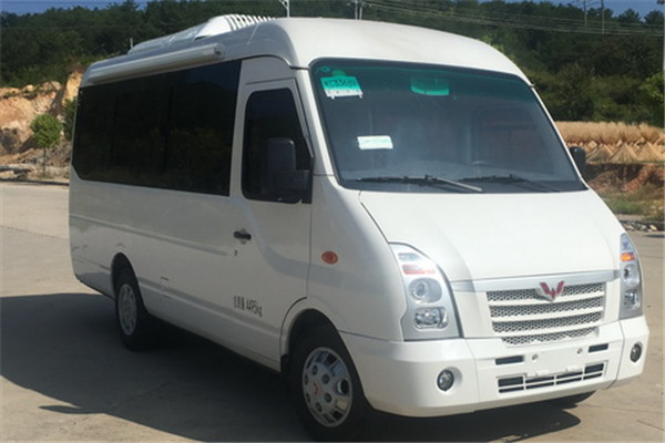 五菱GL5040XYL醫(yī)療車（柴油國(guó)五3座）