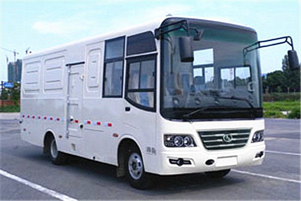 少林SLG5090XXYC5E廂式運(yùn)輸車(chē)（柴油國(guó)五2-6座）
