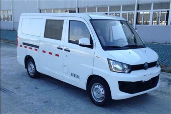 陸地方舟RQ5024XXYEVZ1廂式運(yùn)輸車（純電動(dòng)2-5座）
