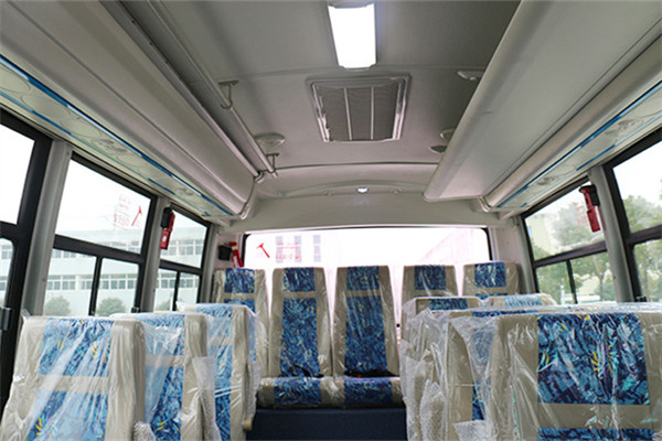 華新HM6605LFD5X客車(chē)（柴油國(guó)五13-19座）
