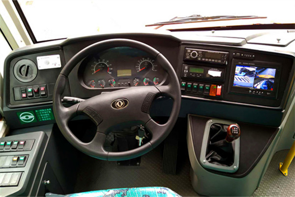 華新HM6108XFD6XZ中小學(xué)生專用校車（柴油國(guó)六46-56座）