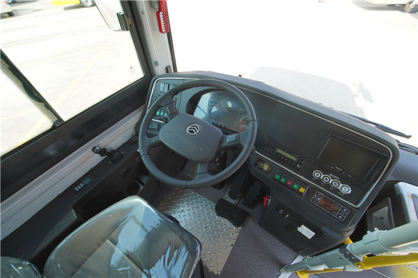 國(guó)泰JYB6800BEV公交車（純電動(dòng)13-24座）