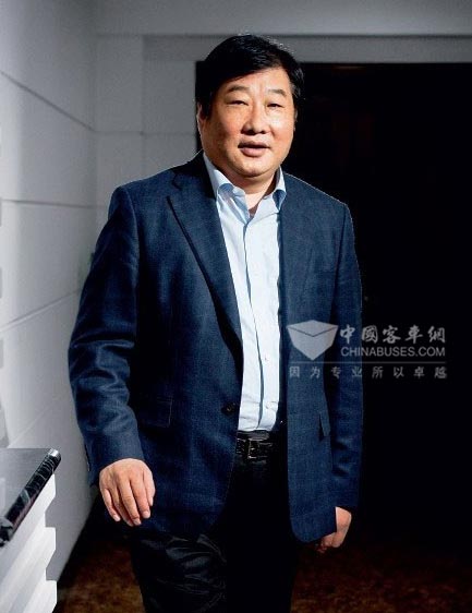 全國人大代表、中國內(nèi)燃機工業(yè)協(xié)會理事長、濰柴控股集團董事長譚旭光
