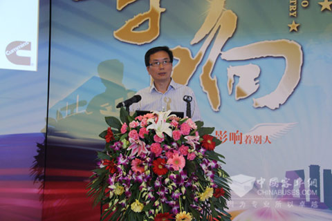 康明斯副總裁、康明斯中國區(qū)首席技術(shù)官彭立新